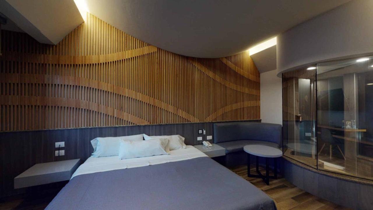 Hotel Patriotismo 멕시코 시 외부 사진